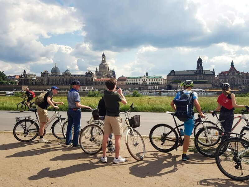 Dresden Sightseeing per Rad mit Guide, Prosecco, Eierschecke - Who Will Love This Tour?