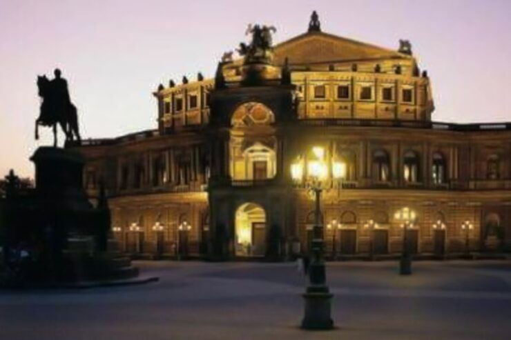 Dresden: Smile Tour With Prosecco - Activity Details