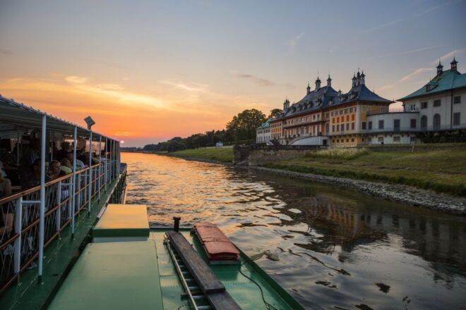 Dresden: Sunset Paddle Steamer Tour on the Elbe River - Onboard Commentary and Engine Peek