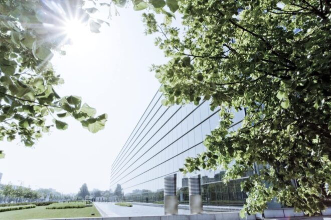 Dresden: The Green Factory Tour VW Transparent Factory - Charging and Energy Efficiency