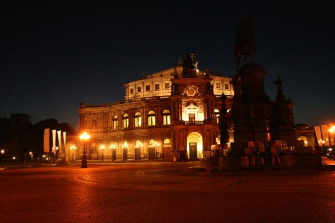 Dresden: Theatrical Poison, Ghosts, and Demons Tour - The Sum Up
