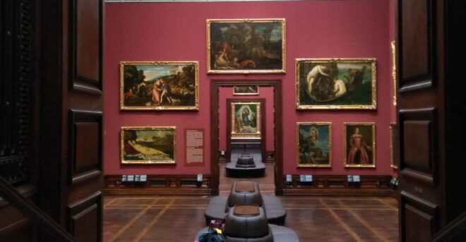 Dresden: Ticket + Tour Gallery Old Masters - Accessibility and Meeting Point