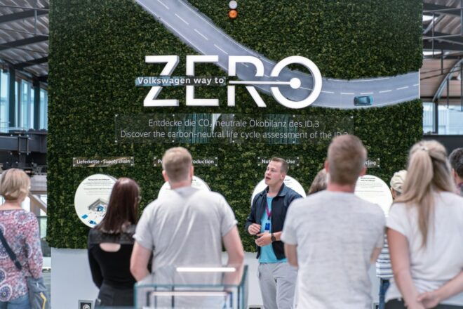 Dresden: Tour of VW's Transparent Factory - Electric Vehicle Assembly Process