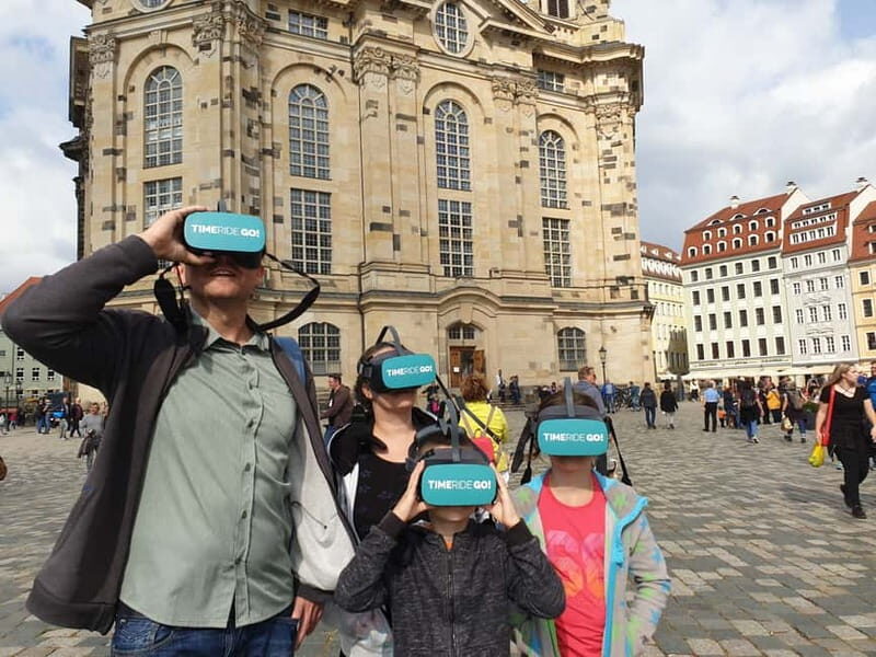 Dresden: Walking Tour with Virtual Reality elements - What to Expect from the VR Element