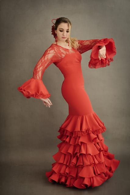 Dress and Feel Like a Real Flamenca - Decade-Strong Expertise in Dressing Flamencas