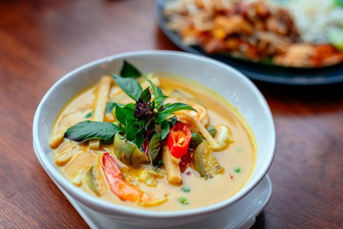 Drinks & Bites in Bangkok Private Tour - Enjoy a Tuk-Tuk Ride