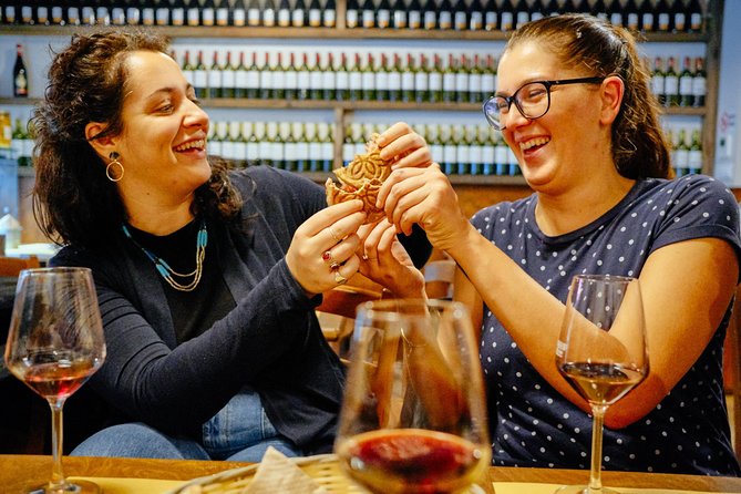 Drinks & Bites in Bologna Private Tour - Overview of Bologna Nightlife and Tour Highlights