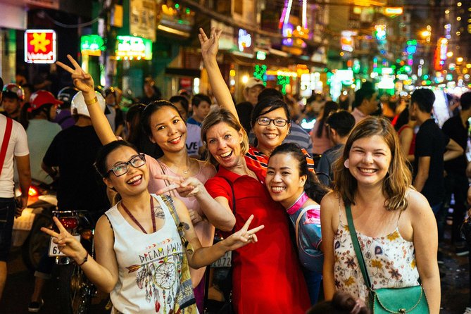Drinks & Bites in Hanoi Private Tour - Discover Hidden Local Eateries