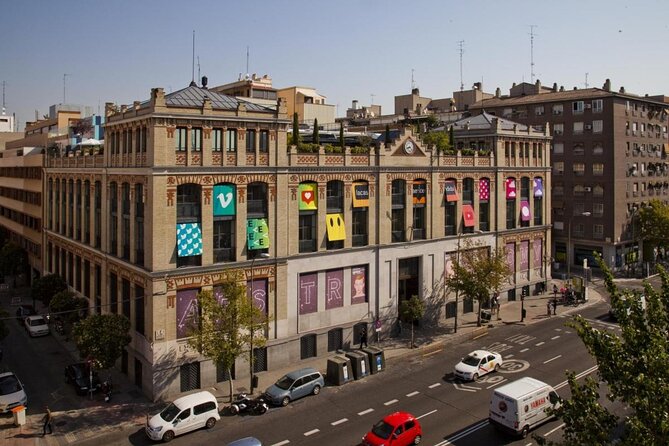Drinks & Bites in Madrid Private Tour - Neighborhood Exploration