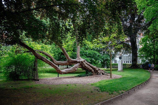 Drinks & Bites in Paris Private Tour - Pricing and Booking Details