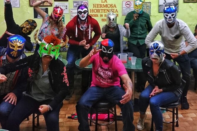 Drinks, Music and Lucha Libre on a Saturday Night in Mexico City - Visit to Garibaldi Square