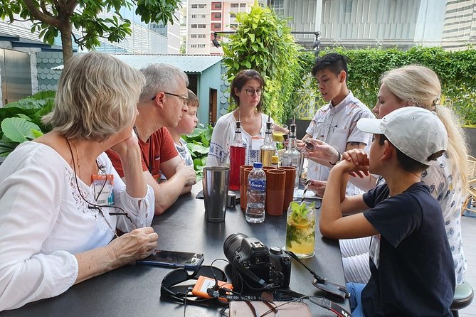 Drinks of Singapore - Refreshing Tropical Fruit Juices