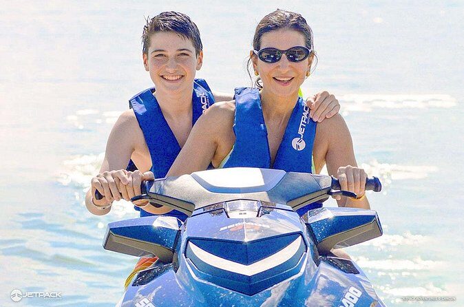 Drive a waverunner & enjoy the adrenaline in the Nichupte Lagoon - FAQs