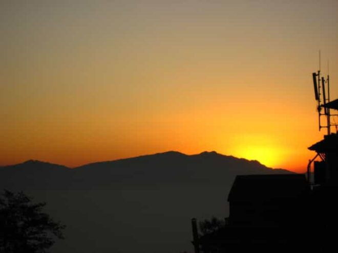 Drive to Nagarkot Sunrise With Changunarayan Hike - Practical Hiking Tips