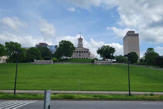 Driving Tour of Nashville, Sightseeing Van Tour - Questions and Information
