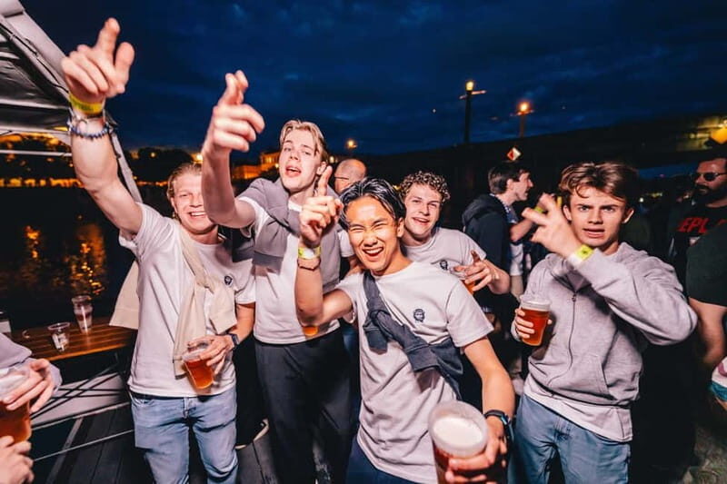 Drunken Monkey Prague Boat Party Open Bar to Duplex Club - Who Should Consider This Tour?