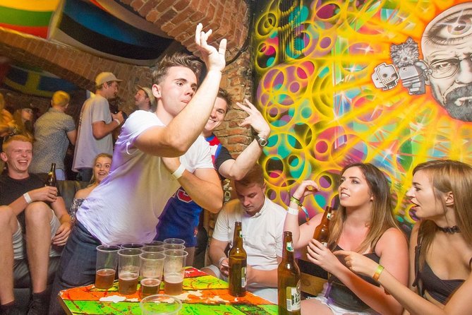 Drunken Monkey Pub Crawl - Whats Included