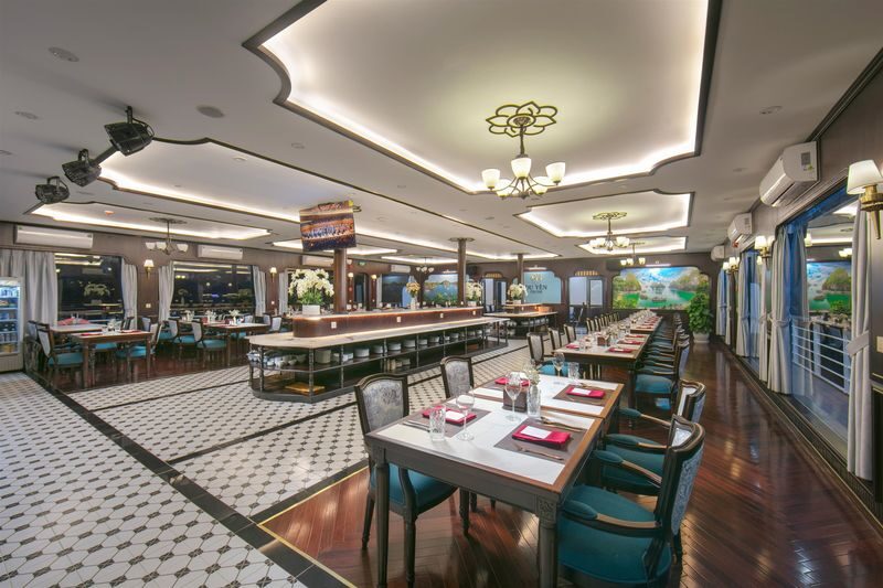 Du Yen 2D1N Luxury Cruise: Ha Long Bay with Sung Sot & Ti Top - Morning movement and Luon Cave