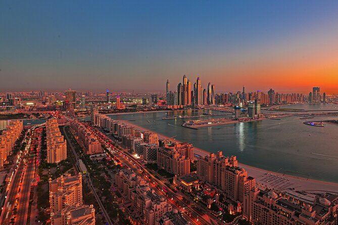 Dubai 12 Mins Helicopter Tour With Admission to the View at the Palm (Non Prime) - Reviews From Viator and Tripadvisor