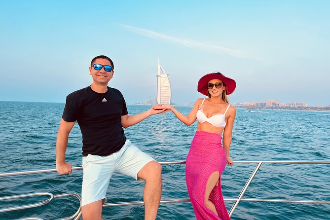 Dubai 2-Hour Mini Yacht Tour at The Palm, Burj Al Arab & Atlantis - Unforgettable Photo Opportunities on the Yacht