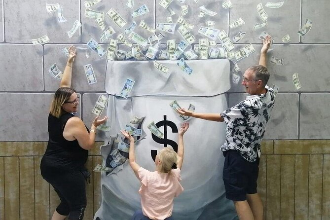 Dubai 3D World Selfie Museum Skip-the-line Entrance Ticket - Unique Art Installations and Themes