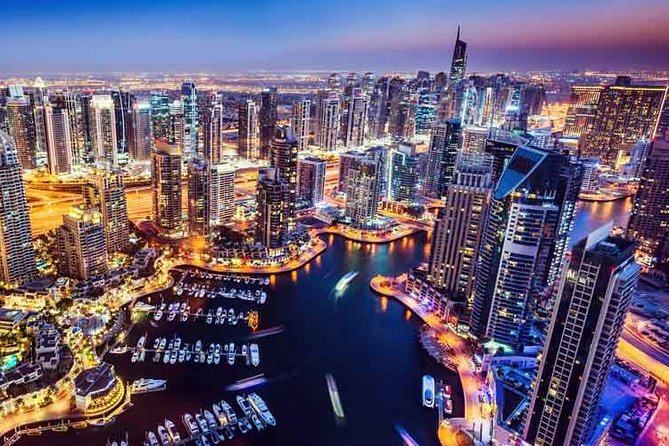 Dubai by Night - Free Time at Dubai Mall