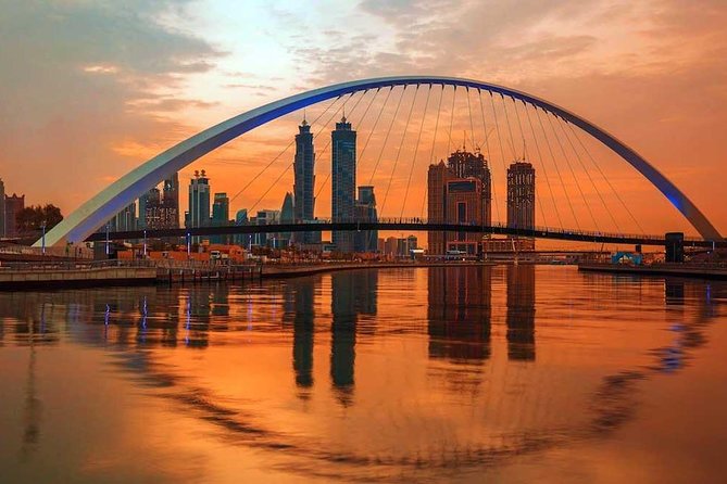 Dubai Canal Dhow Cruise Dinner - Enjoy Spectacular Views of Dubais Landmarks