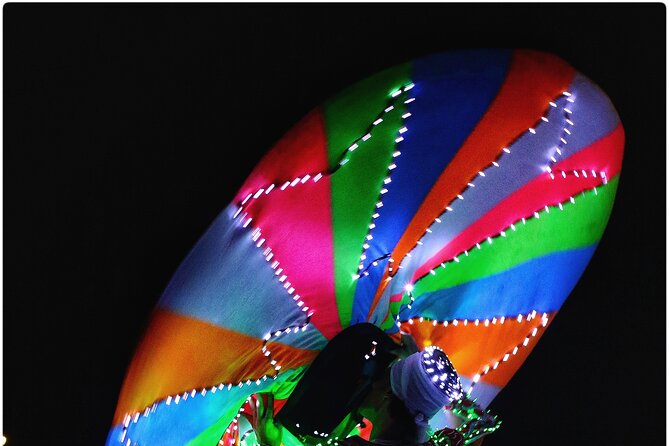 Dubai City Tour and Desert Safari Combo With Free Arabic Scarf - Weather and Minimum Travelers