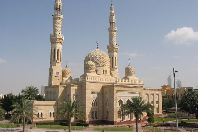 Dubai City Tour With Underwater Zoo & Dubai Aquarium Entry Ticket - Tour Highlights