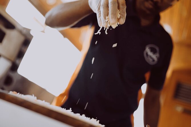 Dubai Creek Sightseeing Cruise With Unlimited Freshly Baked Pizza - Booking and Availability