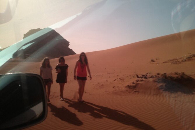 Dubai Desert Safari-Bbq Dinner, Belly Dance, Fire Show - Common Questions