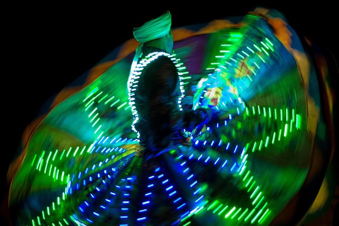 Dubai Desert Safari & BBQ Dinner With Live Belly Dance,Fire Show, Tanura Show - Captivating Live Cultural Show