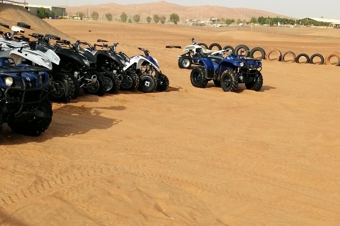 Dubai Desert Safari With Buffet Dinner Evening - Entertainment