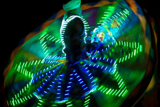 Dubai Desert SafariCamel Ride, Fire Show, Belly Dance, BBQ Dinner - Entertainment at the Campsite: Fire Shows and Tanura Dance