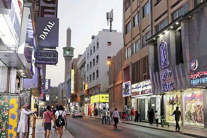 Dubai Evening Top 10 Food With Boat Ride - Food Options