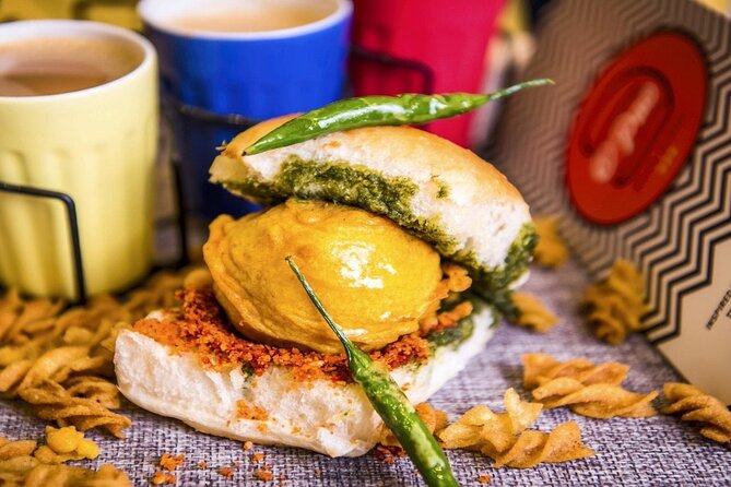 Dubai Evening Top 10 Food With Boat Ride - Group Size