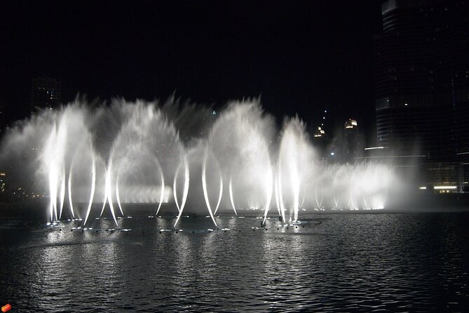 Dubai Fountain Show and Lake Ride - Meeting and Pickup