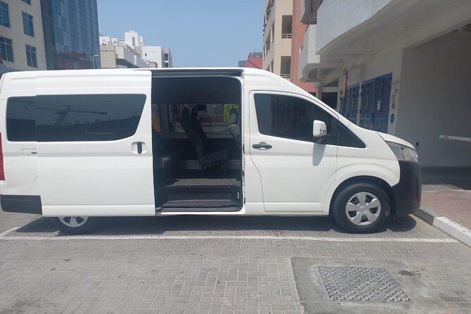 Dubai Full Day Chauffer by 12 Seater Van - Reviews and Ratings