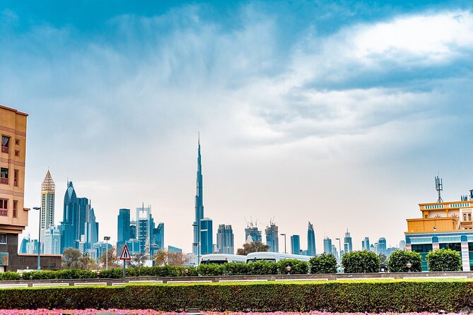 Dubai Half-Day City Tour With Burj Khalifa Ticket - Reasons to Choose This Tour