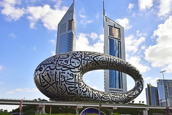 Dubai Half Day Disposable Car or Mini Bus - Traveler Experience Highlights