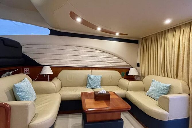 Dubai Marina Private Yacht Adventure With Special Party - Reviews and Feedback