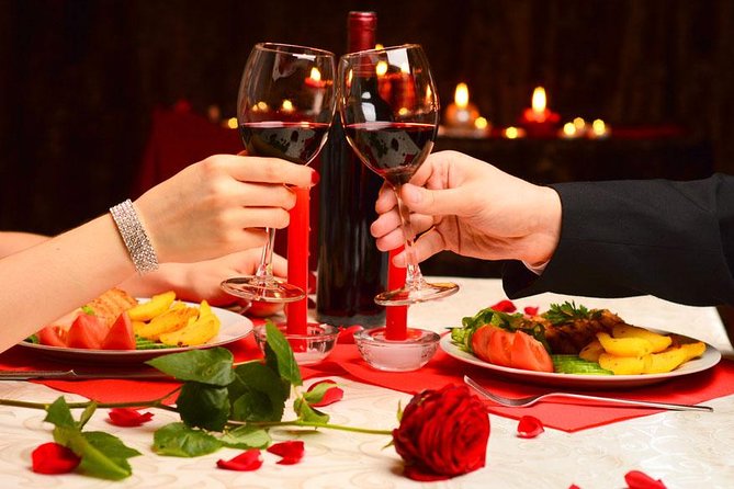 Dubai Marina Romantic Dhow Cruise Dinner - Overview