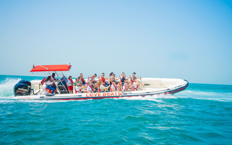 Dubai Marina Speedboat Tour - Should you book the Dubai Marina speedboat tour?