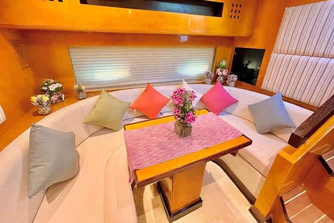 Dubai Marina Yacht Tour - Booking and Pricing Information