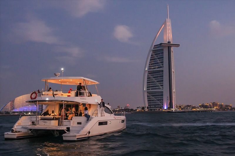 Dubai Marina Yatch Experience - Choosing between the yacht packages