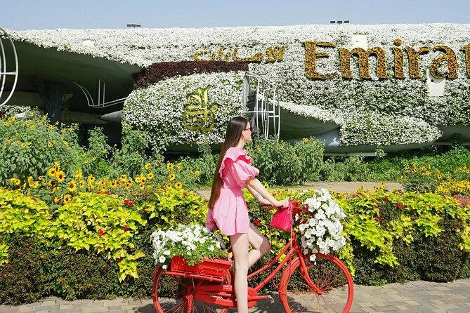 Dubai Miracle Garden and Evening Dhow Cruise Dinner Tour - The Sum Up