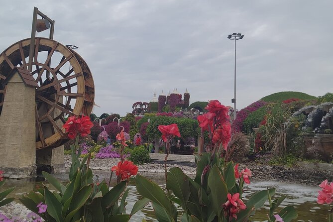 Dubai Miracle Garden With Private Transfers - The Sum Up