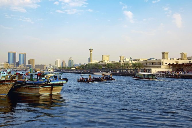 Dubai Modern Walking Tour, Burj Lake Ride, Fountain Show & Souks - Pickup Information