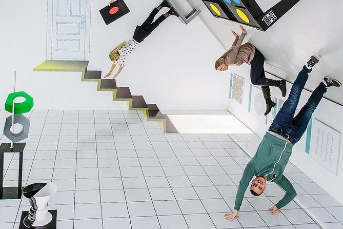 Dubai Museum of Illusion With Transfer - Highlights and Features