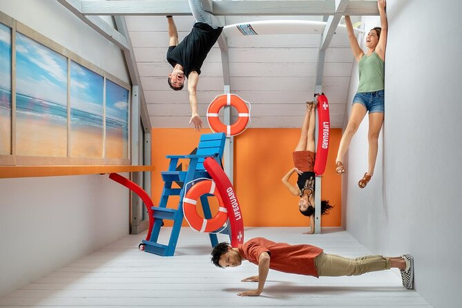 Dubai Museum of Illusions Admission With Shared Round Transfer - Mesmerizing Holograms and Puzzles